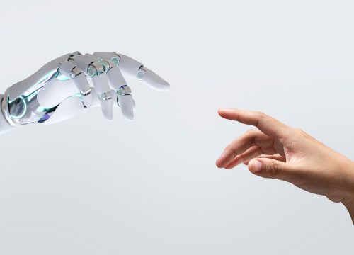 Revoluția Tehnologică în Infrastructura IT: Cum Inteligența Artificială și Tehnologia Cuantică Redefinesc Interacțiunea cu Lumea